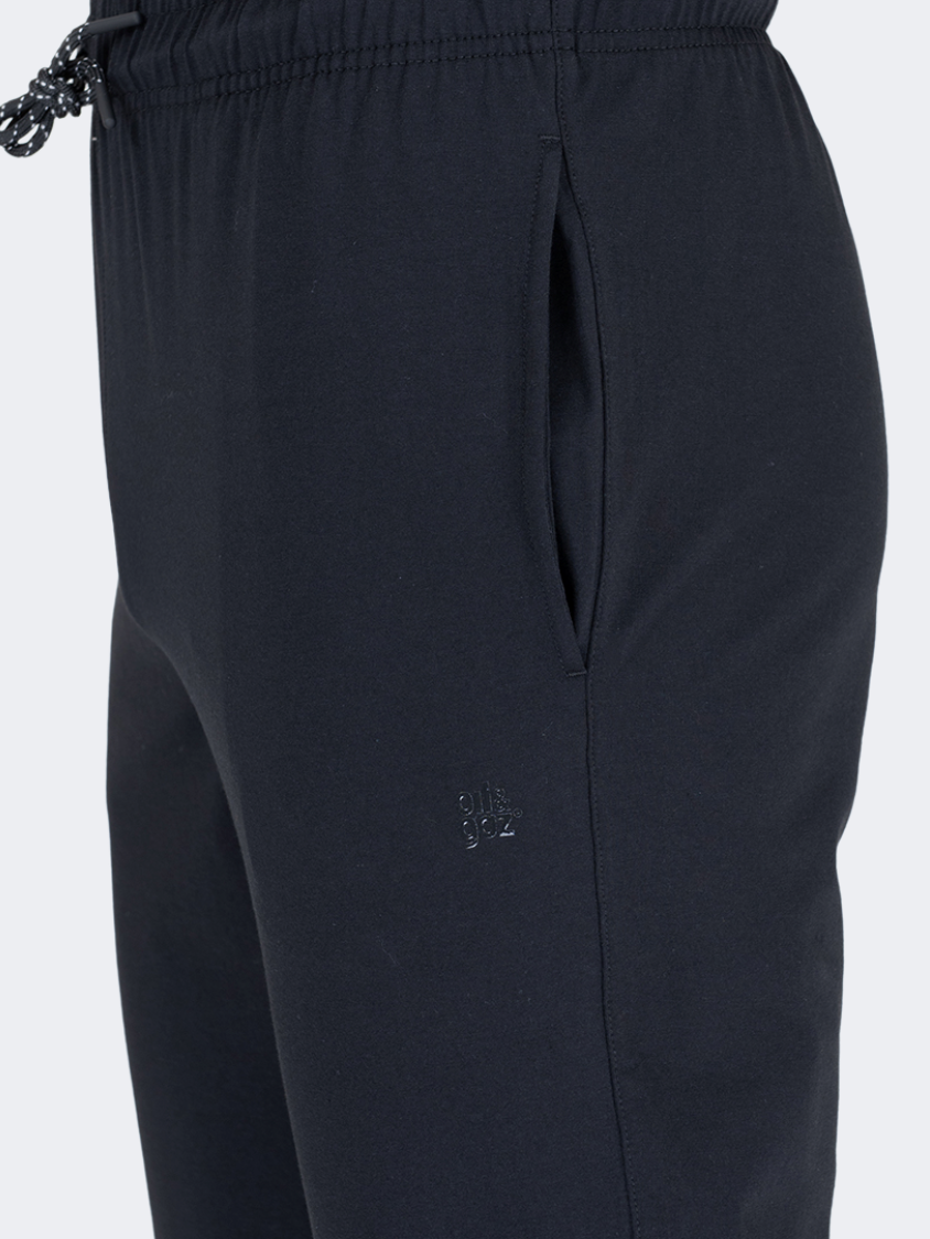 Oil &amp; Gaz Cuffed  Men Lifestyle Pants Black